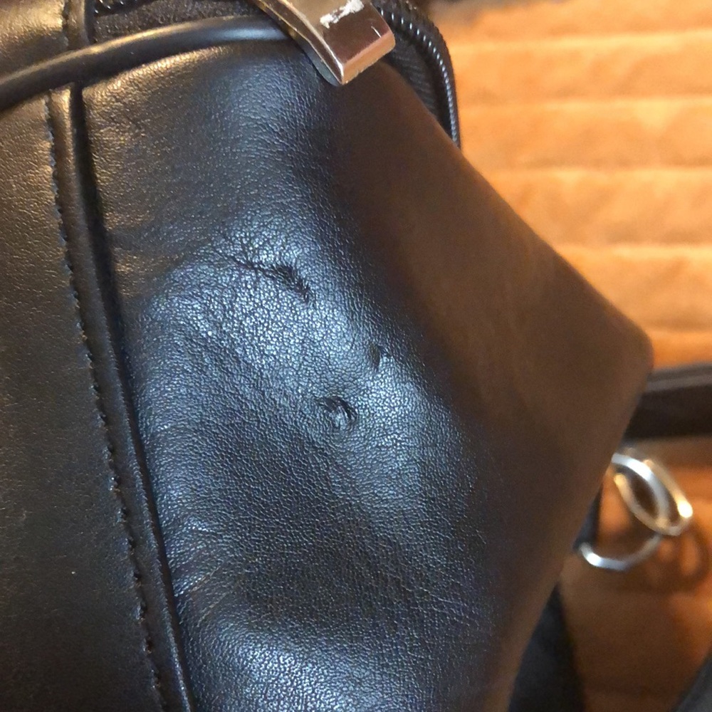 Black Conceal Carry Satchel with Texture and Turnlock Closure - Picture 5 of 6